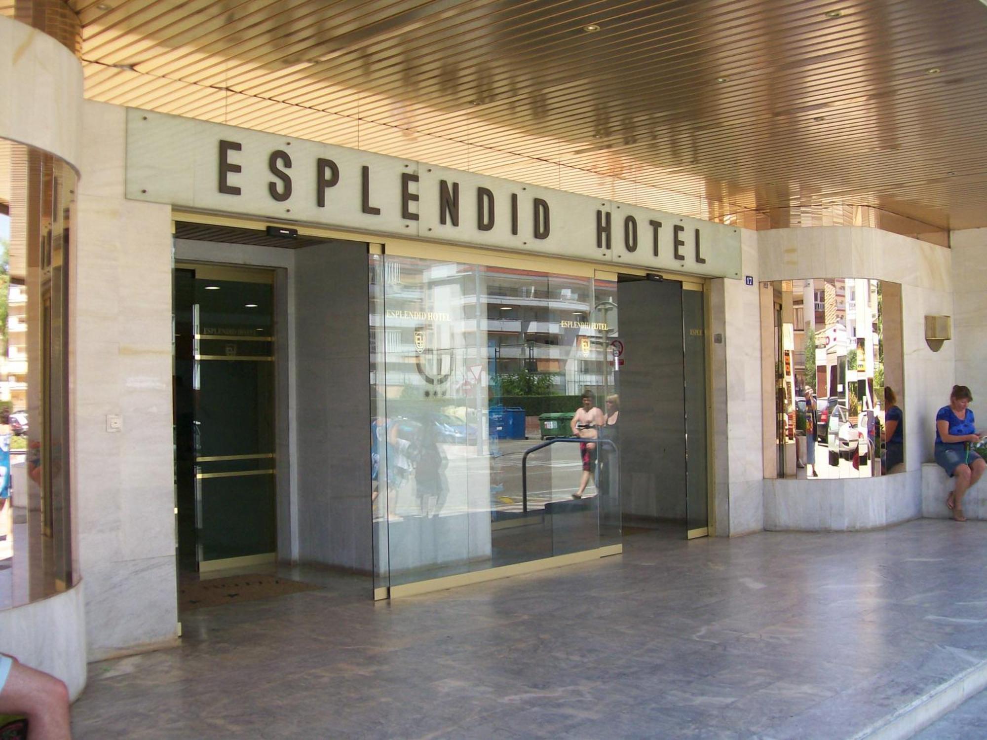 Hotel Esplendid บลาเนส ภายนอก รูปภาพ