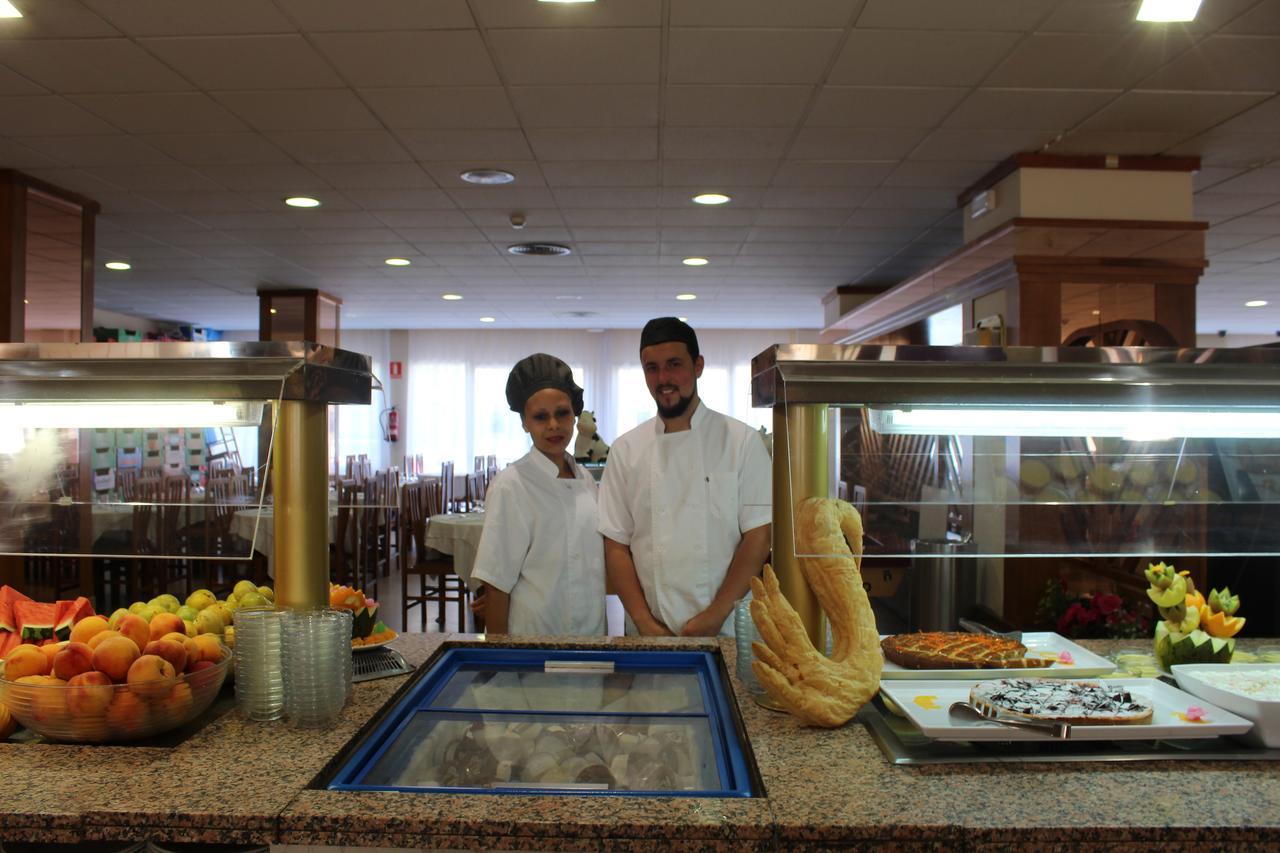 Hotel Esplendid บลาเนส ภายนอก รูปภาพ